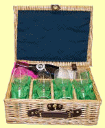 Picnic hampers and baskets with glasses